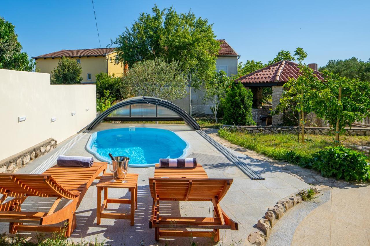 Lusi House Villa Sveti Filip i Jakov Exteriör bild