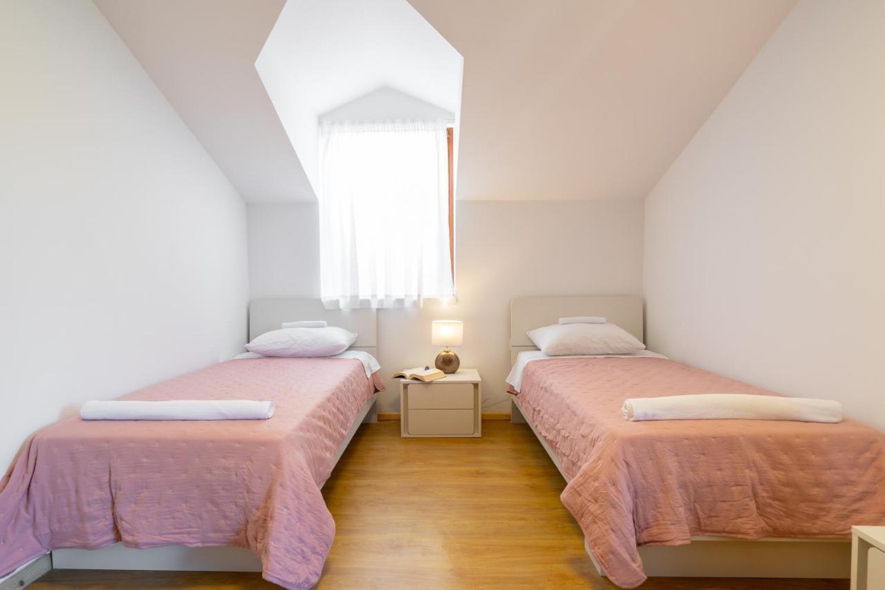 Lusi House Villa Sveti Filip i Jakov Exteriör bild